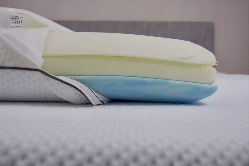 Het Emma Kussen bestaat uit drie verschillende schuimlagen